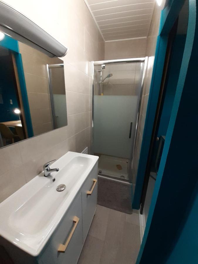 L Etoile D'Argent Hotell Varangéville Eksteriør bilde